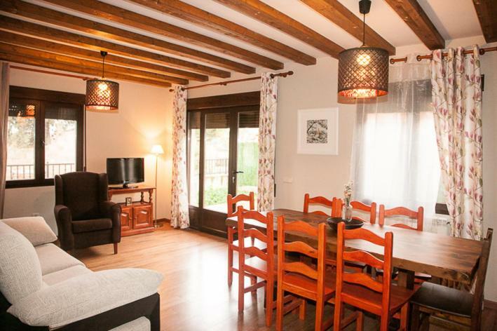 Apartamento El Palomar Ayllón Exteriör bild
